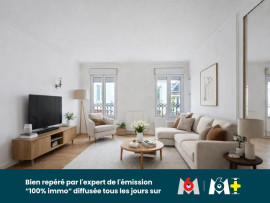 Maison  2 chambres- jardin- double garage + un T2 loué en RDC : un achat malin en plein centre de CHÂTEAU-RENAULT Château-Renault