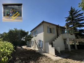 maison 4 chambres sur 950 m² et dépendances Mallemort