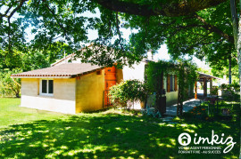 Maison 5 pièces plain pied sur terrain arboré Bessières