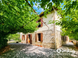 Maison 6 pces charme de l'ancien,poutres,cheminées Préchac