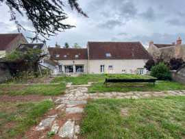 Maison ancienne entièrement restaurée Châteauneuf-Val-de-Bargis