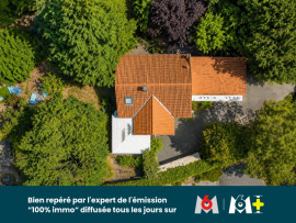 MAISON D'ARTISTE EN PIERRES 141M2 3 CHAMBRES + 1 BUREAU + 1 STUDIO + VERANDA 27M2 AVEC JARDIN LUXURIANT 1413M2 Vertou