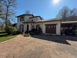 Maison de 120m2 5 pièces avec piscine Château-l'Évêque
