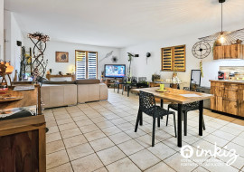 Maison de 2021, 3 chambres, avec piscine Blyes