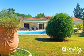 Maison de charme en pierre, 4 chambres, piscine. Blanquefort