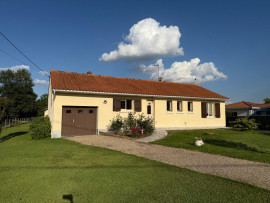 Maison de plain-pied rénovée terrain de 2 862 m2 Lamonzie-Saint-Martin