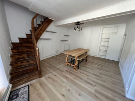 Maison de village 2P+C équipée, proche commerces Vif