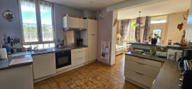 Maison de ville de 120m² avec cave et garage Cramoisy
