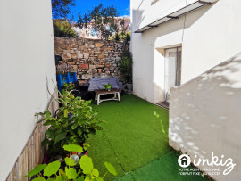 Maison divisée en 2 appartements Toulon