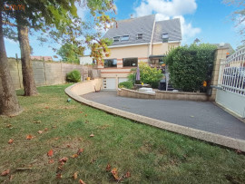 Maison familiale 5 chambres, belles prestations Villers-Bocage