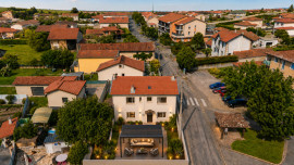 MAISON FAMILIALE AVEC FORT POTENTIEL – TOUSSIEU Toussieu