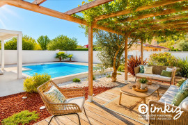 Maison familiale avec piscine et beaux volumes Saint-Pierre-de-Chandieu