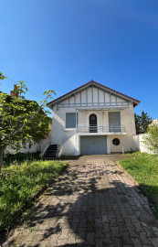MAISON INDIVIDUELLE AVEC JARDIN - LYON 8 Lyon 8ème