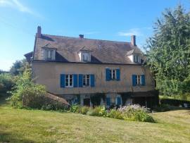 Maison individuelle sur terrain de 6500m² Lormes