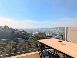 Maison Mitoyenne a vendre Nice ouest Vue Mer Nice