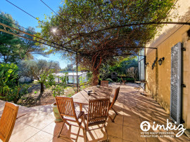 Maison Nîmes quartier hôpital plain pied et annexe Nîmes