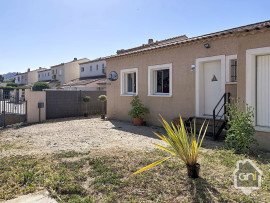 Maison T5 avec jardin et piscine. Lamanon