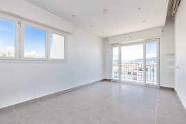 NICE / FABRON - Studio à vendre de 28 m² vue mer Nice