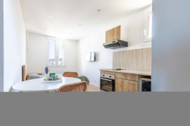 Nice - Gambetta - Magnifique 2 pièces entièrement rénové en dernier étage avec balcon Nice