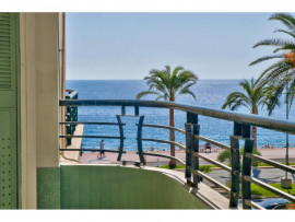 Nice - Promenade des Anglais - Beau 3 pièces de 65 m² entièrement rénové avec vue mer Nice