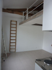 Oberkampf, Studio Lumineux avec mezzanine Paris 11ème