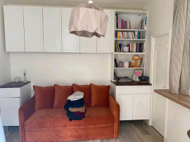 Particulier loue beau studio meublé proche des fac Paris 15ème
