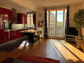 Passy / Seine – 60 m² – Vue dégagée Paris 16ème