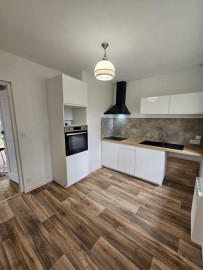 Petite maison tranquille à la campagne La Chapelle-Vendômoise