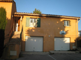 Petite maison tranquille avec jardin Le Beausset