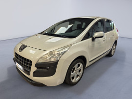 PEUGEOT 3008 - 1.6 HDi 110 CV BUSINESS - 6 CV Couëron