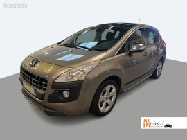 PEUGEOT 3008 - 1.6 HDi 110 CV PREMIUM PACK - 6 CV Couëron