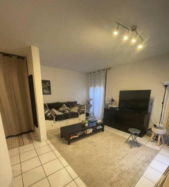 Plein centre d'Elancourt, résidence calme Élancourt