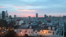 Rare : lumineux, traversant, vue sur Paris Puteaux