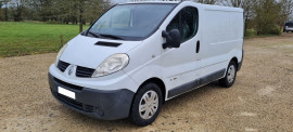 RENAULT Trafic II Fourgon phase 2 L1H1 2.5 dCi Bressuire