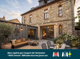 RENNES SACRÉ-CŒUR | Demeure historique de 191 m² | Extérieur 266 m² | 5 Chambres | Garage | Gare LGV à pied Rennes