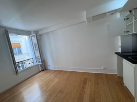 studio Paris 18ème