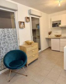 Studio de 22m² avec un grand balcon de 7m² Bron