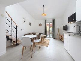 Studio en duplex neuf à louer à Riquier Nice