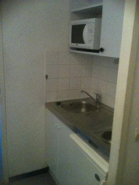 Studio meublé 18m² résidence étudiante Salengro Villeurbanne