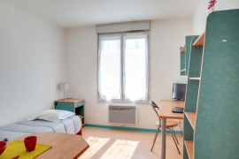 Studio meublé dans résidence sécurisée Saint-Étienne