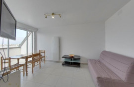 Studio meublé de 31 m2 avec balcon vue sur mer La Rochelle