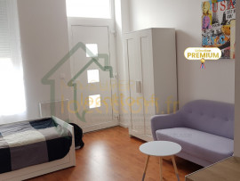 Studio meublé de deux pièces rénové Saint-Quentin