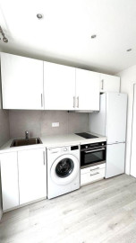 Studio NON MEUBLÉ, refait entièrement à neuf Boulogne-Billancourt
