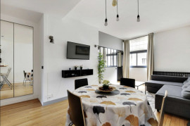 Superbe appartement meuble - CONCORDE / MADELEINE Paris 8ème