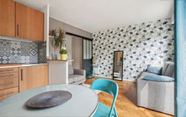 Superbe studio meublé 27m² avec balcon exposé Sud Paris 18ème