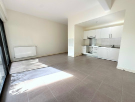 T2 - BERGES DU LAC Bordeaux