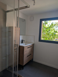 T2 neuf et semi équipée dans jolie maison de ville Aix-en-Provence