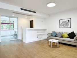 T2 refait a neuf, bien équipé, proche de commerce Gex