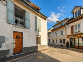 T2 traversant entièrement rénové au cœur de Villard-de-Lans Villard-de-Lans