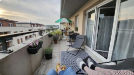 T5 sur toit avec terrasse sur le ciel de Massy Massy